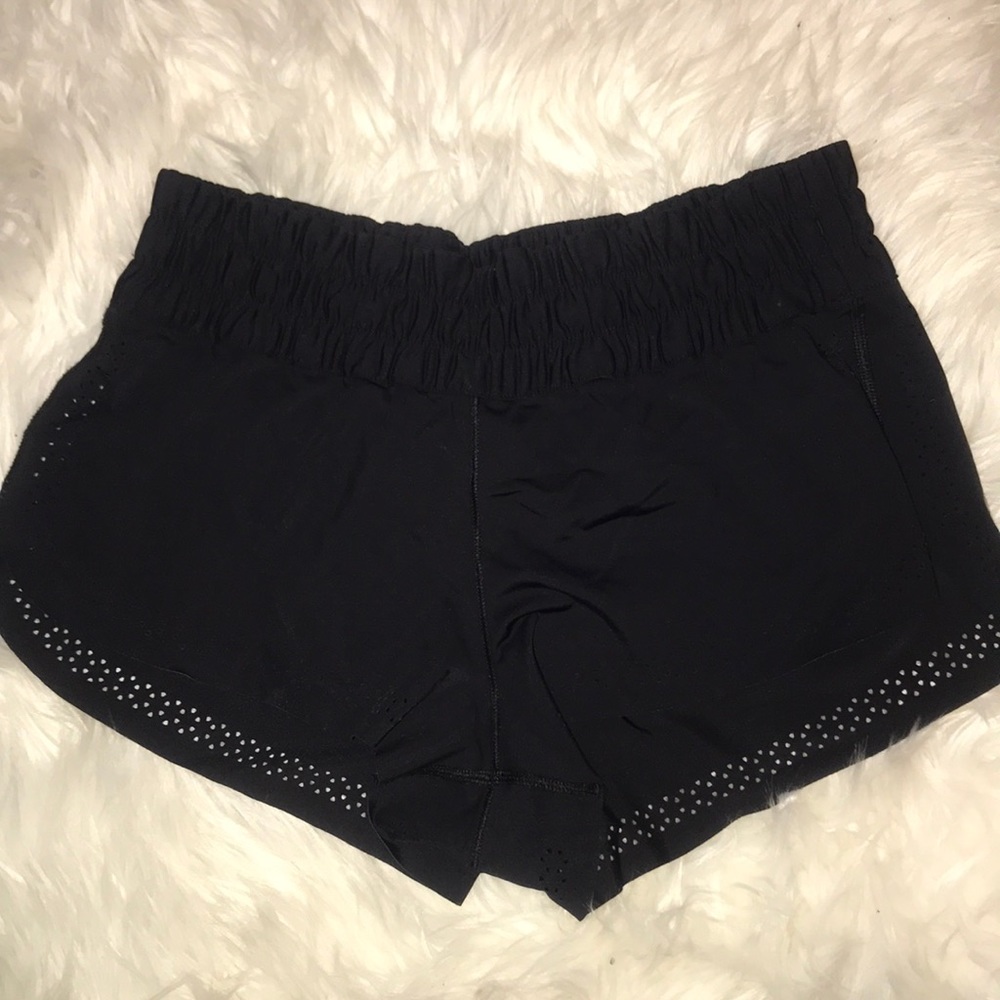 Lulu lemon shorts perfect condition